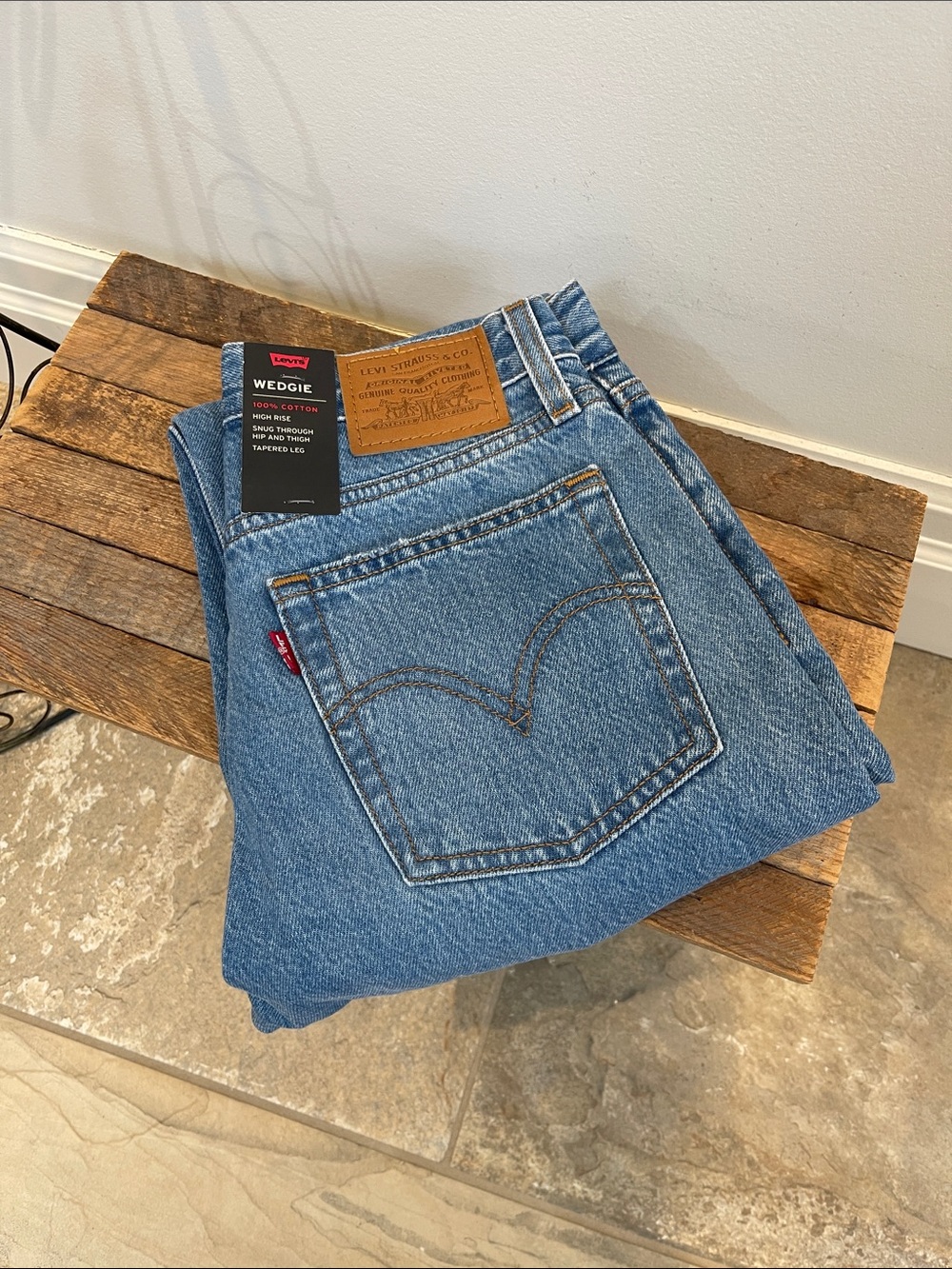 🆕 Levi's Womens Premium Wedgie Jeans Ribcage
